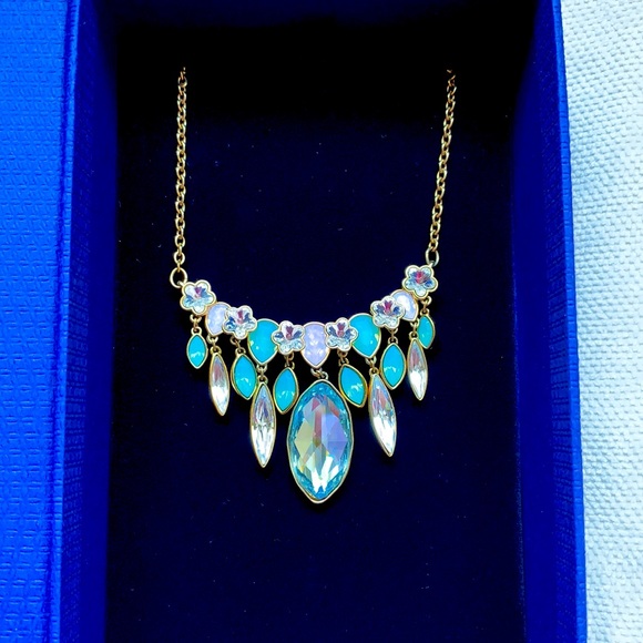 Swarovski Claw Frontal Necklace - Picture 2 of 3